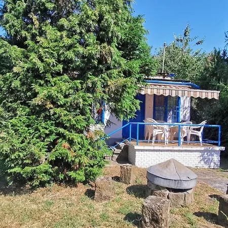 A Goeroeg Kis Haz * ヴァレンツァ