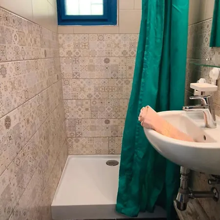 A Goeroeg Kis Haz شقة *